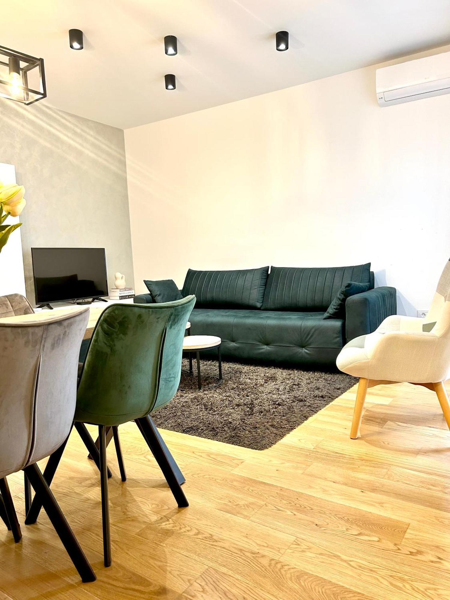 Bulevard Luxury Suites เบลเกรด ภายนอก รูปภาพ